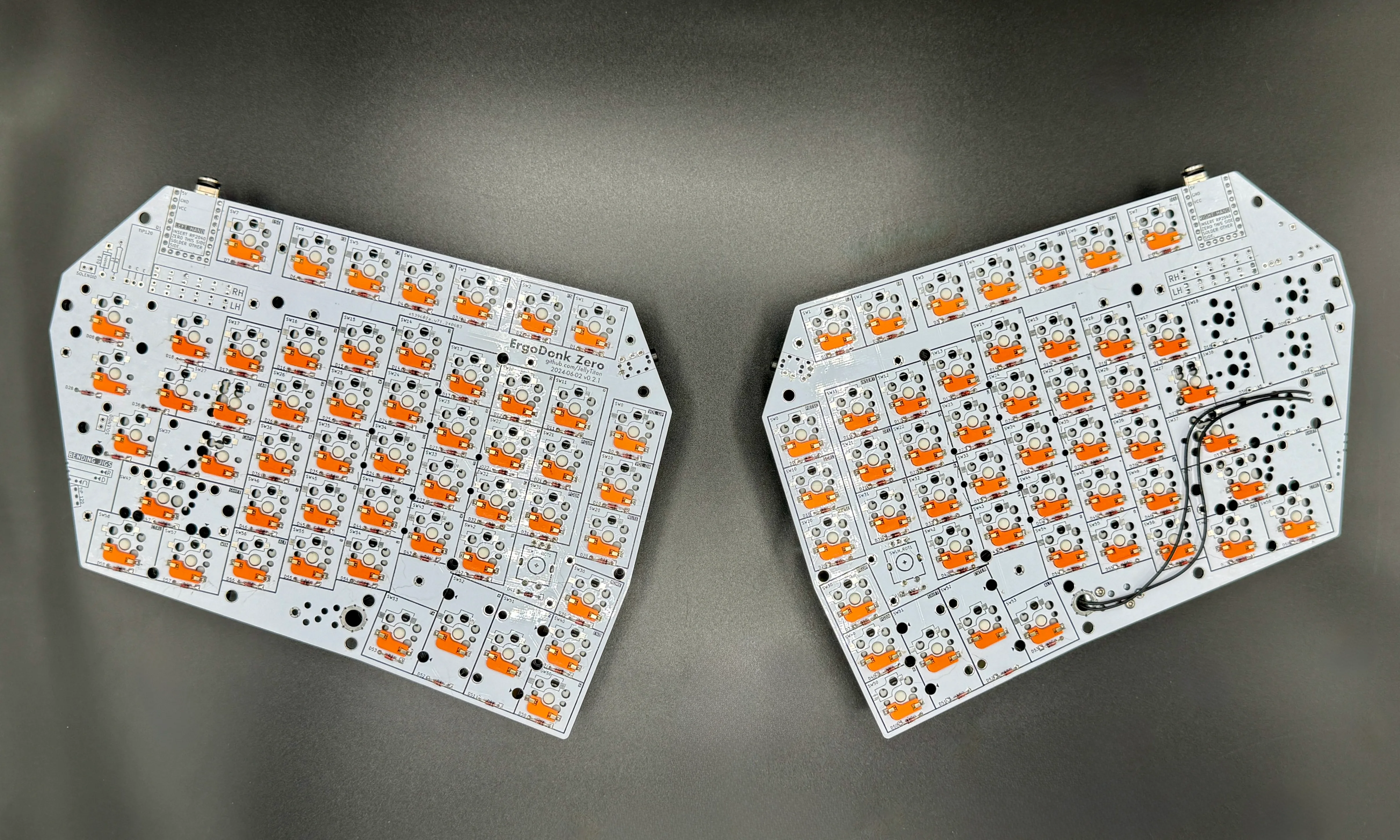 Minimal ErgoDonk case with only a keyplate